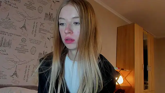 Snapshot of minidivaa_ chatting on September 16, 9:01 pm minidivaa online show from September 16, 9:01 pm