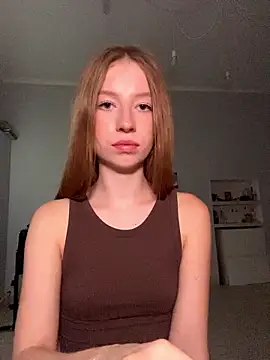 minidivaa  online show from August 7, 11:23 pm