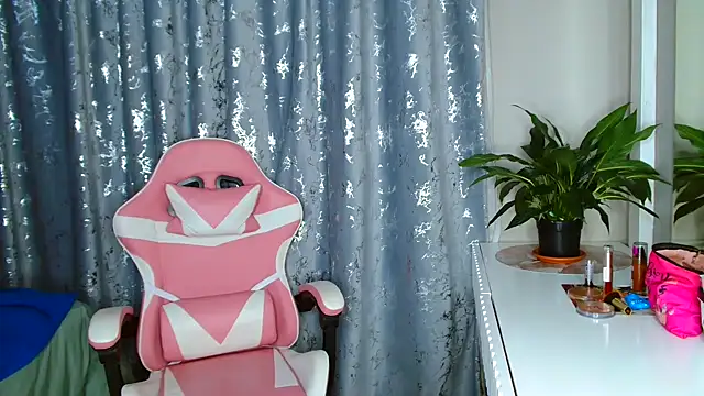 MissBigNipples online show from July 26, 2:19 am