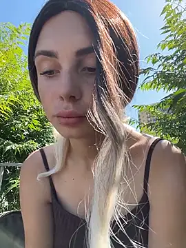 SandraCarter online show from June 13, 7:17 am