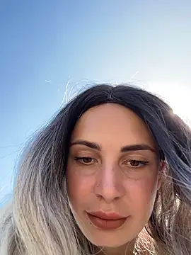 SandraCarter online show from June 9, 7:19 am