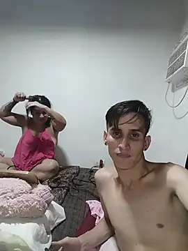 Milfvalesk online show from July 19, 12:46 am