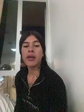 daniigarcia online show from April 14, 11:49 pm