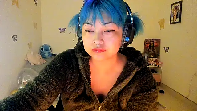 Shaddycute  online show from September 9, 10:26 am