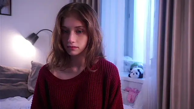 EdlinHargus online show from October 22, 1:43 am