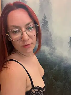 ladoucedu34 online show from July 14, 3:28 pm