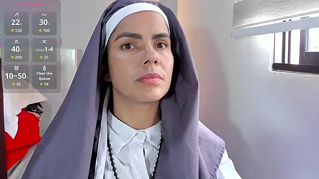 Snapshot of ClaraMariaMon chatting on October 13, 6:32 pm ClaraMariaMon online show from October 13, 6:32 pm