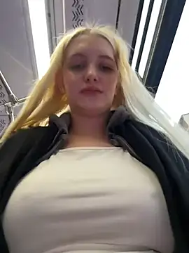 Milkyy wway online show from December 15, 7:24 am