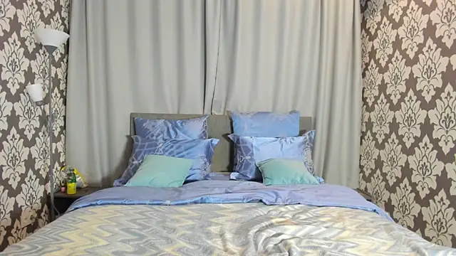 Snapshot of kirraa_ chatting on September 25, 8:06 pm kirraa  online show from September 25, 8:06 pm