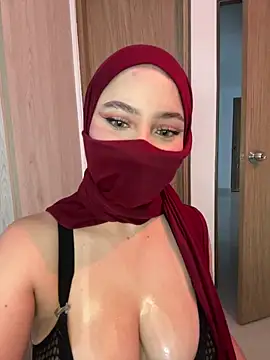 amaal  online show from October 3, 9:42 pm