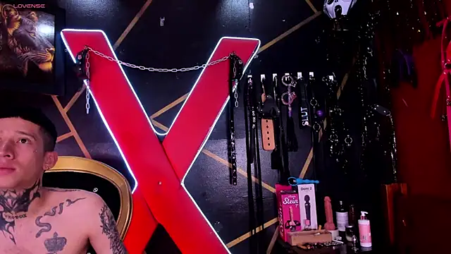 alexa n alex online show from April 22, 8:39 pm