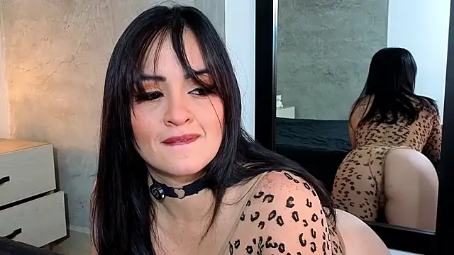 Emma gatess online show from June 16, 11:55 am