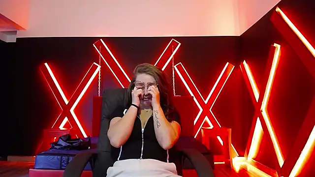  isaabellaa online show from November 13, 5:12 pm