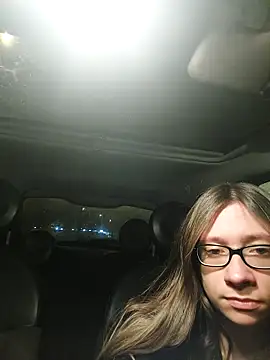 kussaufdie nuss online show from March 12, 12:46 am