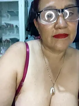 Edged Hot69 online show from December 17, 3:22 am