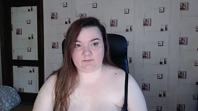 TasyaBigTTs online show from November 29, 1:15 pm