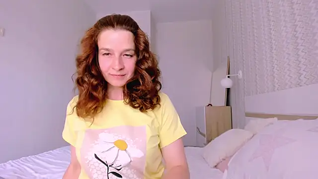   MaryLee   online show from June 26, 12:50 pm