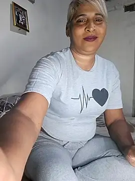 Goodgirlsue 77 online show from July 20, 6:52 pm