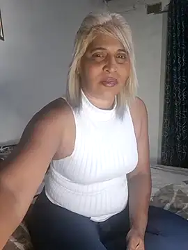 Goodgirlsue 77 online show from August 1, 3:47 pm