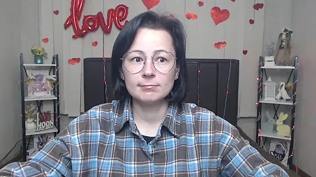 MarieSho online show from April 28, 6:06 am