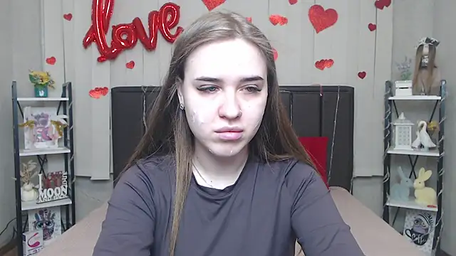 LauraHlot online show from March 10, 6:34 pm