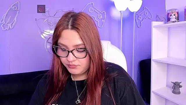 Camiila Osorio online show from February 16, 7:25 pm