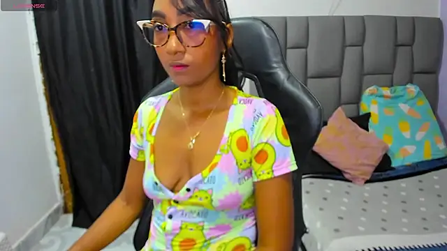 MurphyAngelina online show from July 28, 2:31 am
