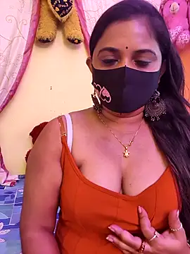 Snapshot of nisha_baby2 chatting on October 14, 6:49 am nisha baby2 online show from October 14, 6:49 am