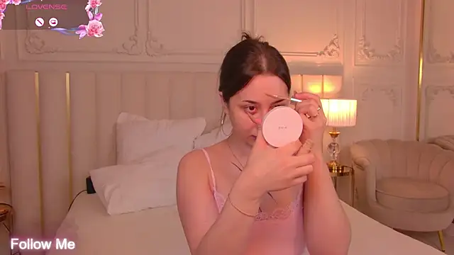 MaryReel online show from October 28, 9:04 am