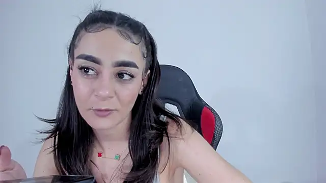 serafelle online show from March 6, 10:49 pm