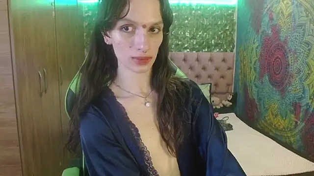 BurningVenus12 online show from June 18, 9:58 am