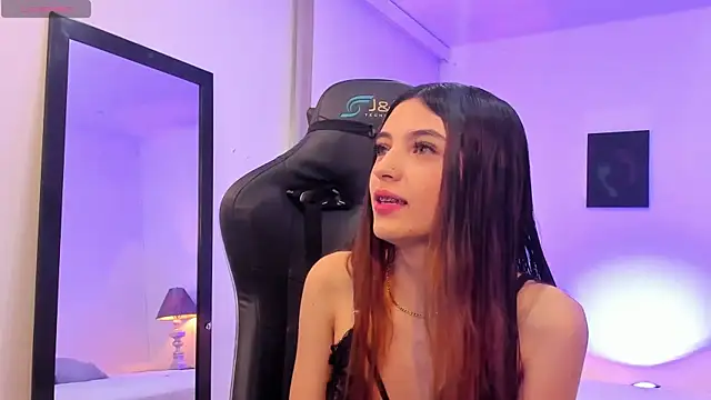 sofiarouge online show from November 6, 8:26 pm