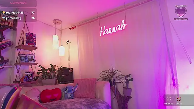 HANNAH LOVEE online show from July 18, 3:43 am