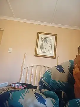 bustybillies online show from August 3, 9:04 am
