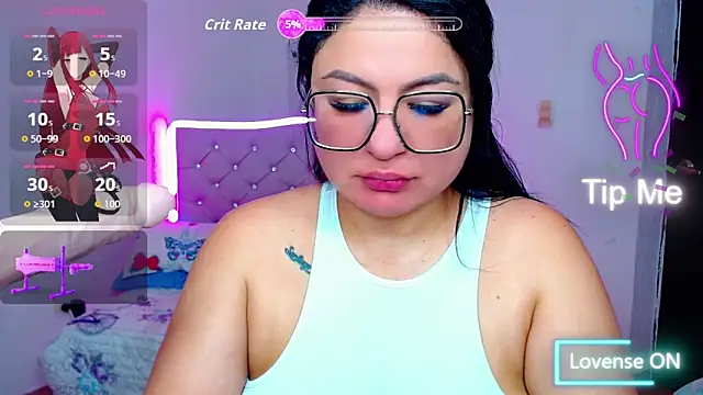 Snapshot of _curvy_latina chatting on September 19, 1:21 pm curvy latina online show from September 19, 1:21 pm