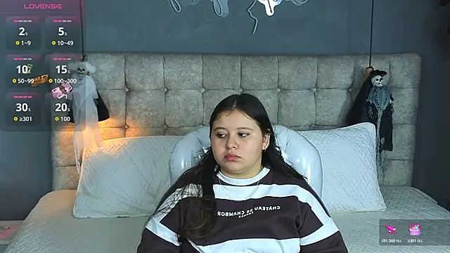 Laia and Aloby online show from October 24, 10:28 pm