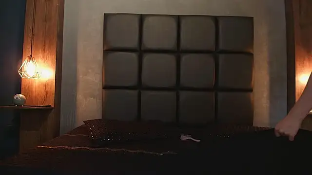 alexxa ortiz online show from July 6, 12:21 pm
