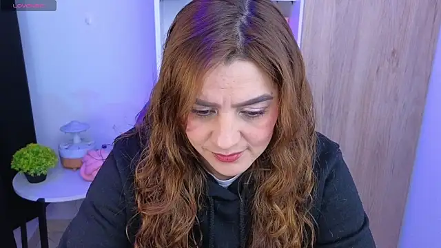 Lu perez online show from July 10, 1:17 am