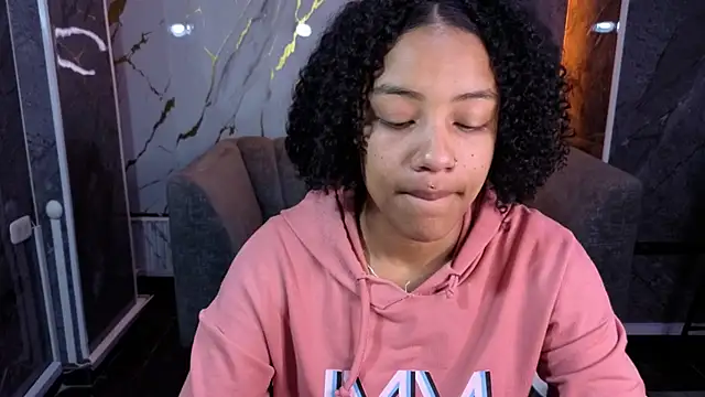 Violeth b online show from October 28, 12:55 pm