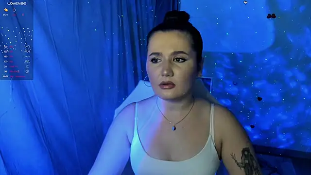 Lei White online show from October 1, 6:57 pm