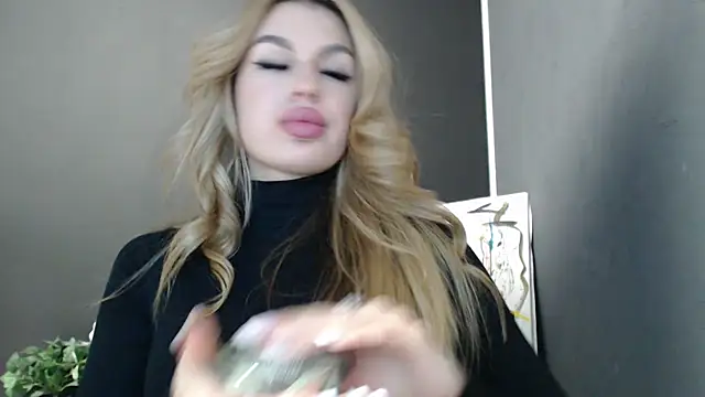 Your Jessy online show from December 4, 1:24 pm