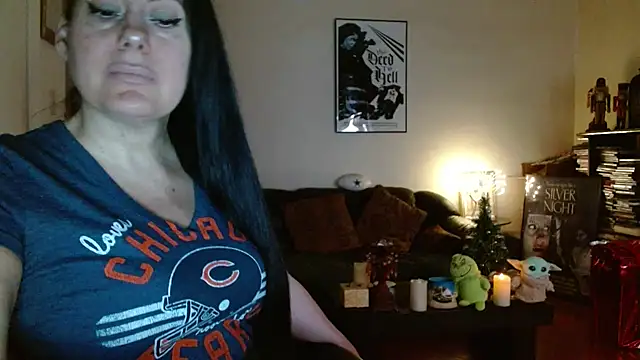 mandaloriangirls online show from December 18, 5:39 pm