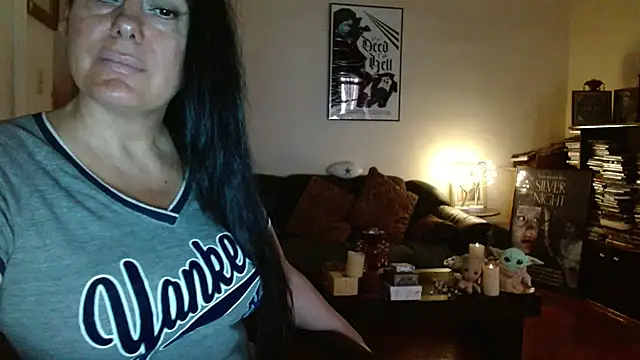 mandaloriangirls online show from September 26, 6:49 pm