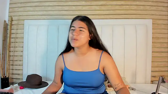 Lia Ashley online show from June 2, 12:39 pm