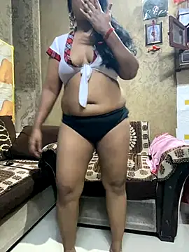 Snapshot of Tameesh_sexy_mistress chatting on October 2, 6:13 pm Tameesh sexy mistress online show from October 2, 6:13 pm