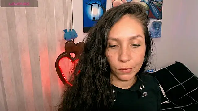 naihroby online show from May 28, 5:38 am