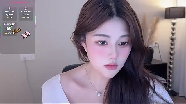 Cure-uuuuuuuu online show from October 29, 3:58 pm