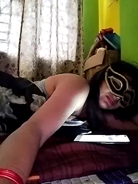 Babydoll 18 online show from April 30, 1:00 am