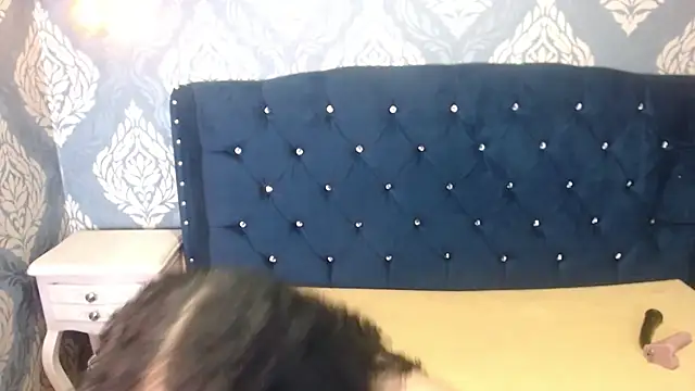 Sofiacowperx online show from May 2, 4:32 pm