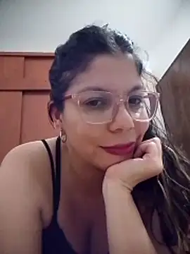 Carliina Soussa online show from April 29, 12:14 am